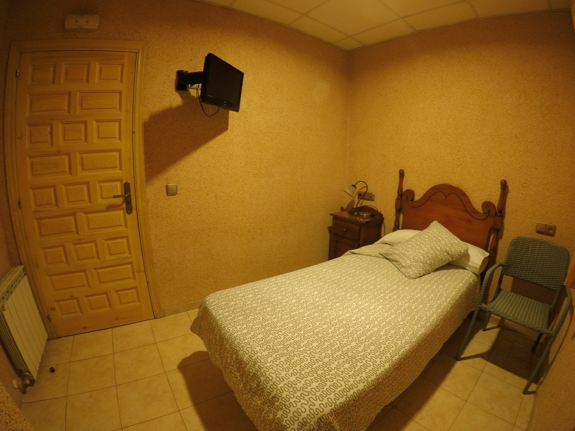 Hostal La Casa De Enfrente Málaga Exterior foto